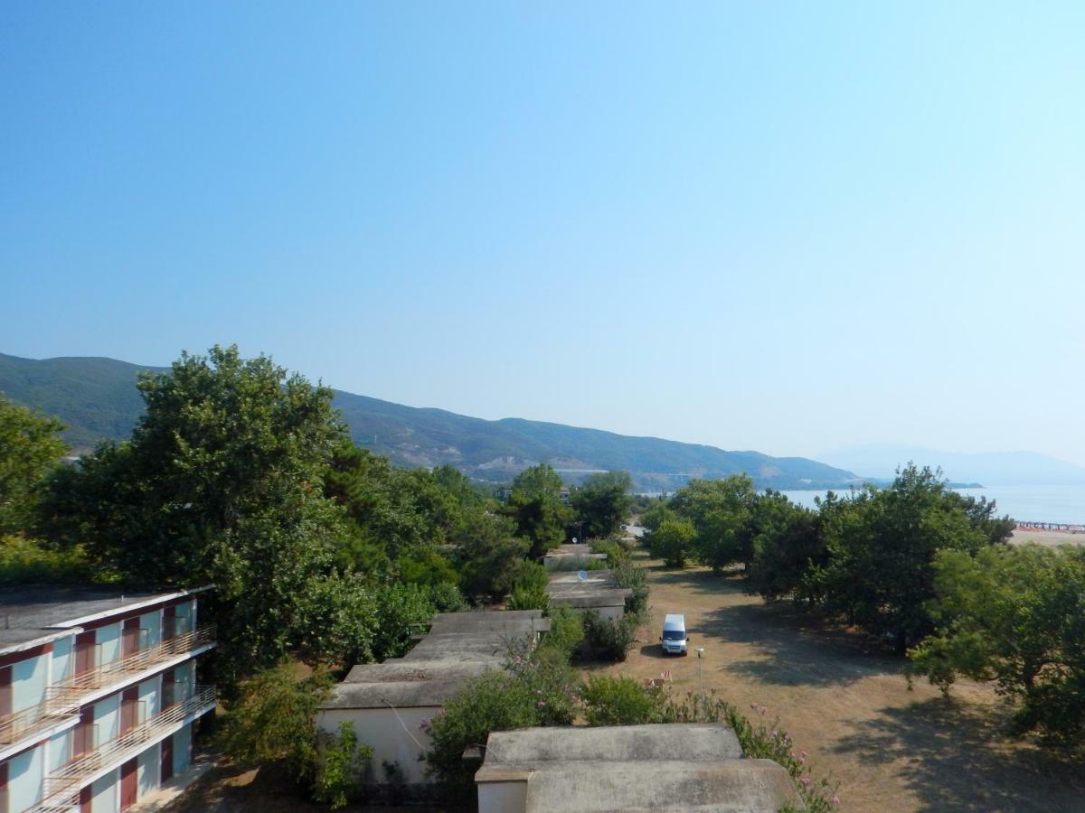 Medusa Beach Apartment, Asprovalta Exterior photo